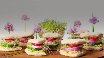 Chive Blossoms Are So Underrated—Here’s What to Do With Them