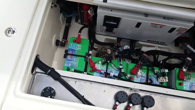 2019 Boston Whaler 315 Conquest For Sale at MarineMax Sarasota