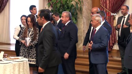 TBMM Başkanı Şentop:'Birkaç bin kişilik göçmen, sığınmacı girişinden etkilenen, bunlara karşı çıkan, sınır kapılarını kapatan ve kötü muamele yapan ülkelerin, devletlerin, Türkiye’nin bu misafirperver tutumundan ders alması gerekiyor”