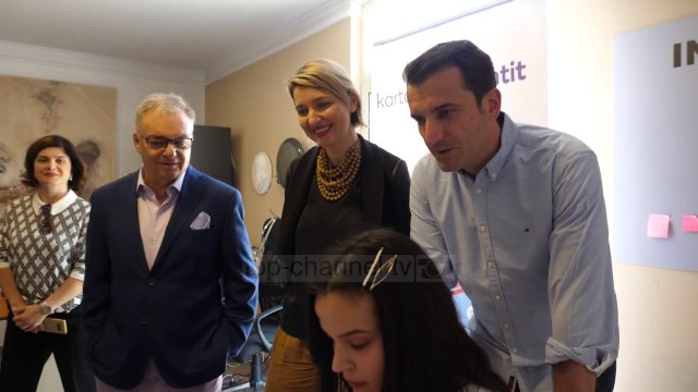 Karta e studentit, Veliaj: Para verës shpërndajmë 80 mijë - Top Channel Albania - News - Lajme