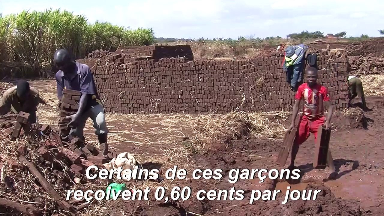 Au Malawi, pauvreté et culture encouragent le travail des enfants