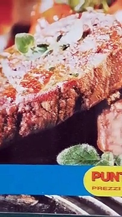 Andria invasa da migliaia di moscerini, ciclisti rischiano incidente "sembrava un film di Fantozzi"