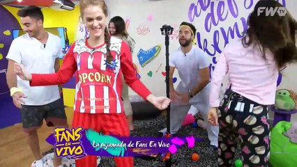 ESPECIAL CHIMEN PLUS - Los chicas juegan en la pijamada