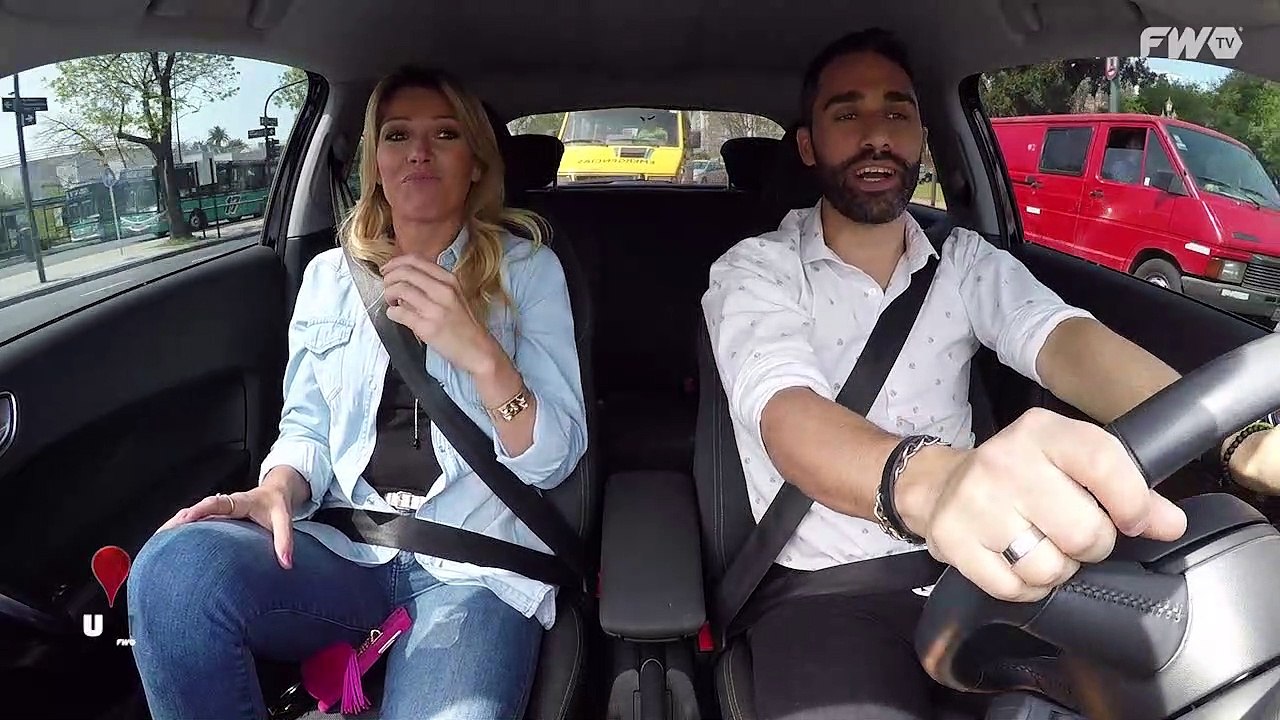 ¡Coki Ramirez se sube al auto del Pollo Alvarez! - Urban #5