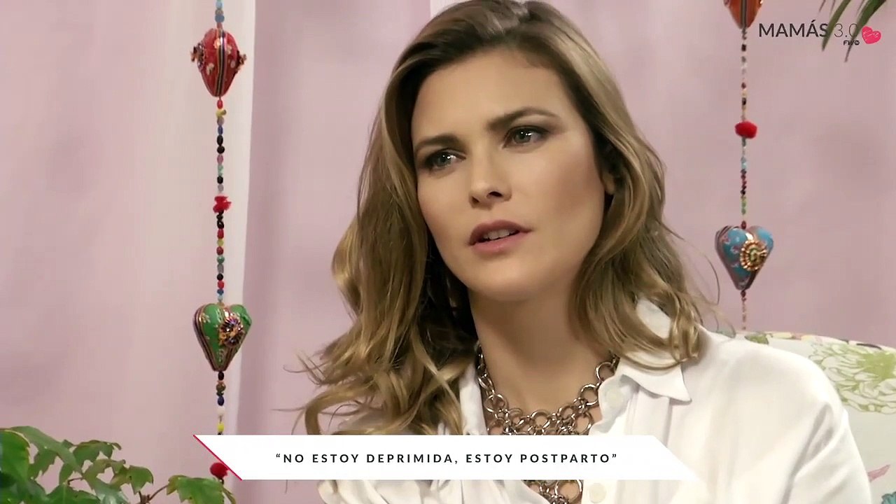 Laura Azcurra: dependencia