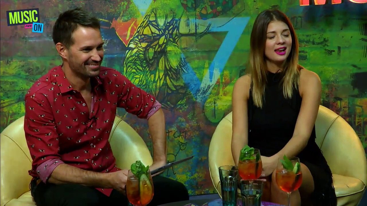 Zambayonny "Acústicos Cover Sabina: 19 días y 500 noches"