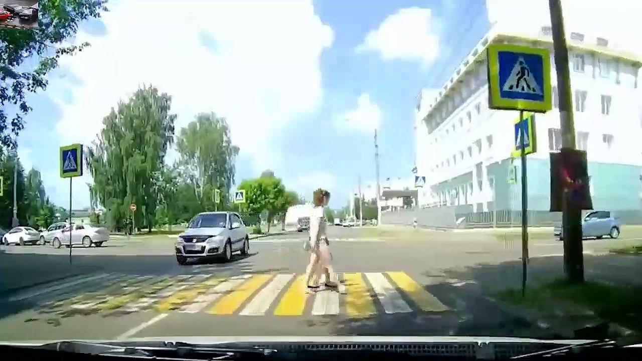 How To Not Drive Your Car On Road 2019 p- 1(1)