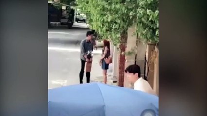 Thư thân thiết với bố Bảo , Vũ nổi cơn ghen