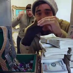 Oh no! What was he thinking] Lol