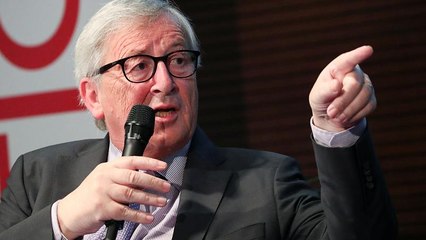 Γιούνκερ: «Αποφεύγω το twitter για να μη βλέπω τι λένε για μένα»