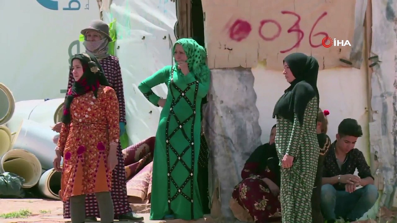 - 700 Suriyeli Mülteci Lübnan'daki Deir El Ahmar Kampından Kaçtı