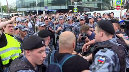 Já são 400 detidos em Moscou