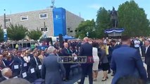 Report TV - Momenti kur Rama takon Metën sot në Kosovë, duartrokiten nga të pranishëmit