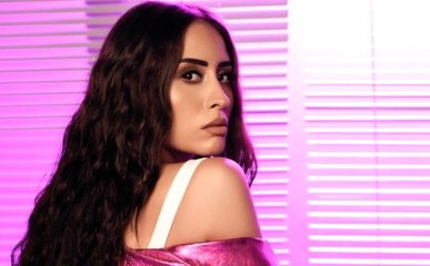 Şarkıcı Hande Ünsal, boşandığı eşiyle aşk yaşadığını itiraf etti