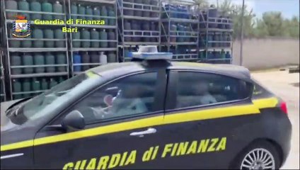 SEQUESTRATA UN'AZIENDA E RITIRATE 2600 BOMBOLE DI GPL CONTRAFFATTE E PERICOLOSE.