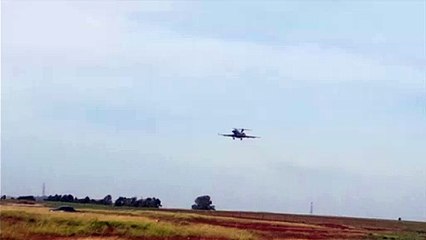 Avião da FAB sobrevoa Cascavel em novos testes