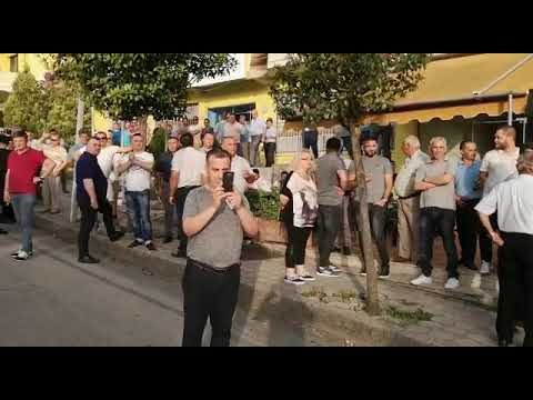 Simpatizantët e PD i zënë pritë Ramës në Lushnjë