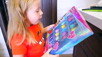 Aller Nastya au cinéma avec son père. La beauté des tutoriels pour les filles