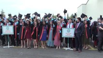 Malatya Turgut Özal Üniversitesinde mezuniyet sevinci