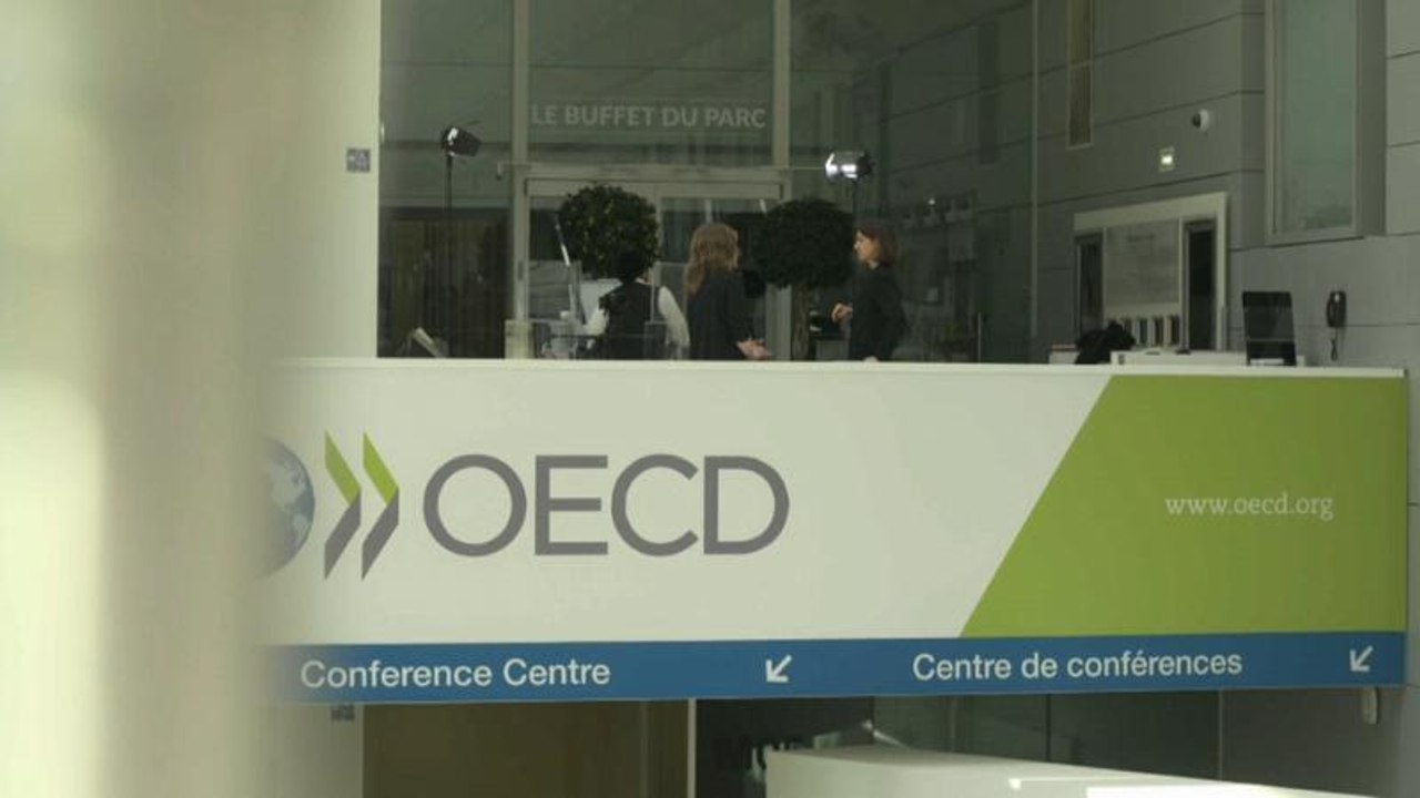 Descobertos biliões em fundos offshore com troc...