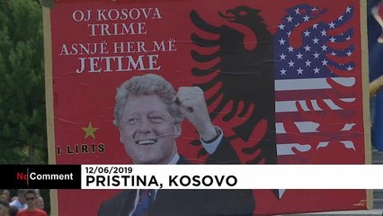 بحضور كلينتون وقائد الناتو السابق.. كوسوفو تحتفل بمرور 20 عام على "التحرير"