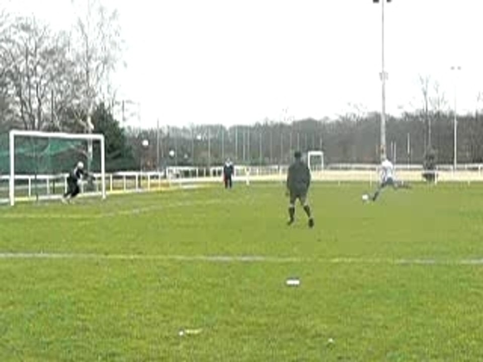 CDM Sucy FC - Cachan Walter manque son péno