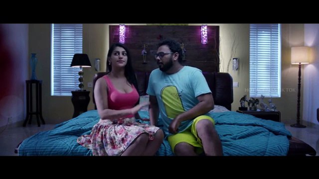 YASHIKA ANAND HOT BOOM EDIT / Tamil Actress Yashiga Aanand hot edit