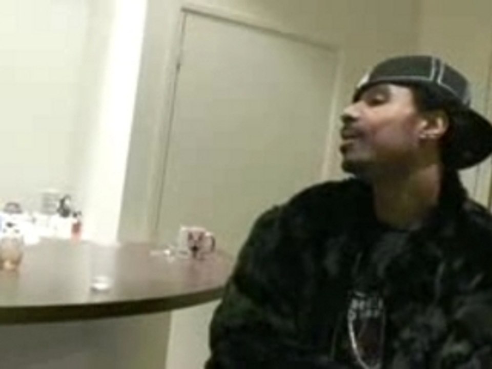 Video Le Roi Heenok chez Dailymotion -