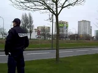 Calais demolition  de 4 tours zup beau marais