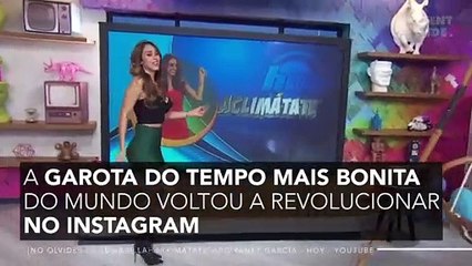 Yanet García mostra suas curvas em frente ao espelho e todos observam o mesmo detalhe