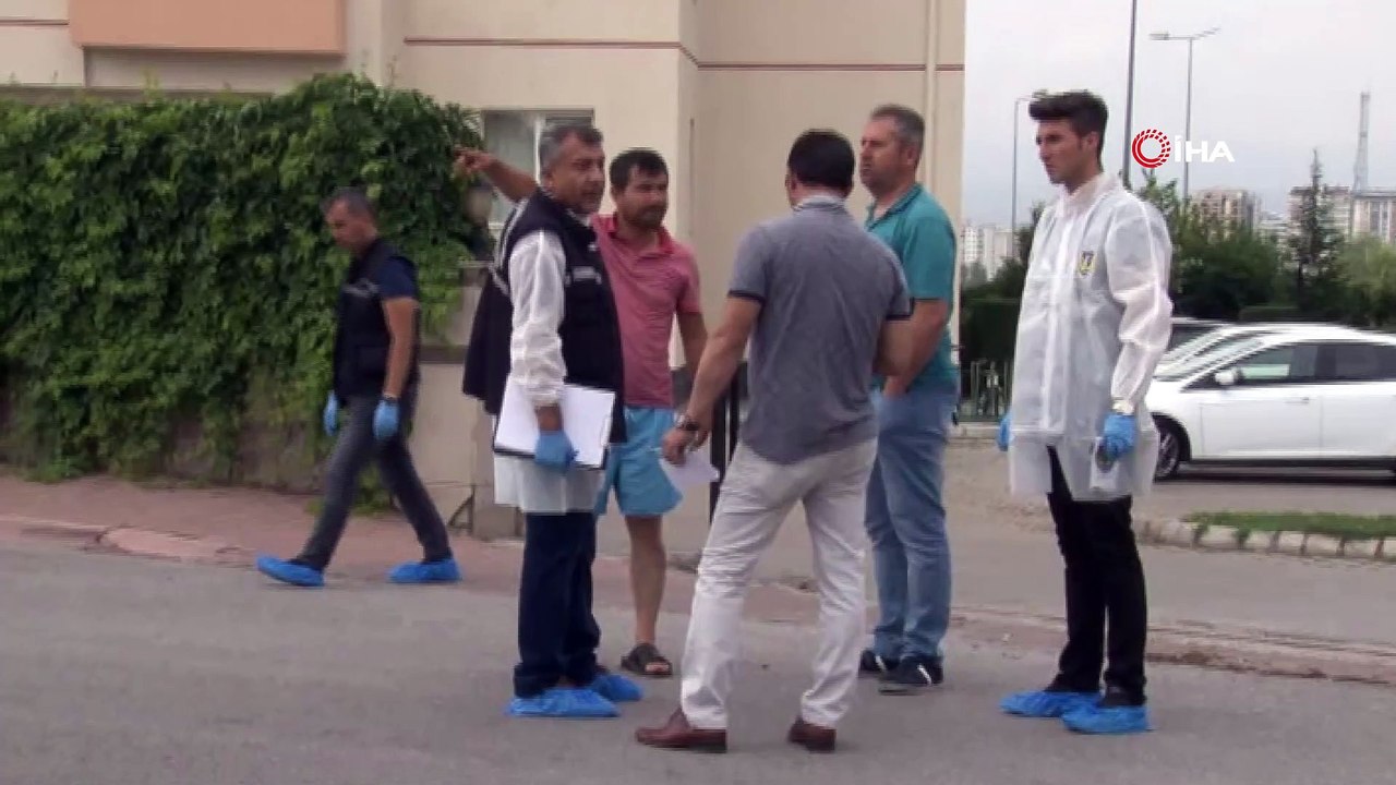 Tabanca ile vurulan galerici ağır yaralandı