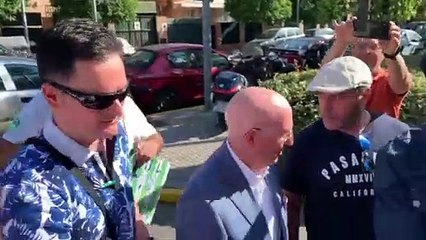 La Cariñosa Despedida de la Afición del Betis a Lorenzo Serra Ferrer