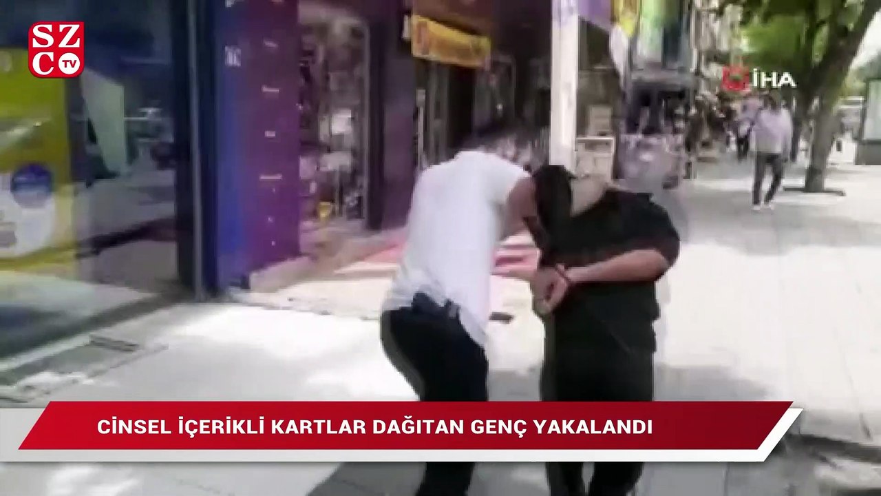 Cinsel içerikli kartları dağıtan genç yakalandı