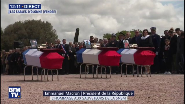 À l'instant où ils montèrent, ces sept hommes savaient , Emmanuel Macron rend hommage aux sauveteurs du canot Jack Morisseau