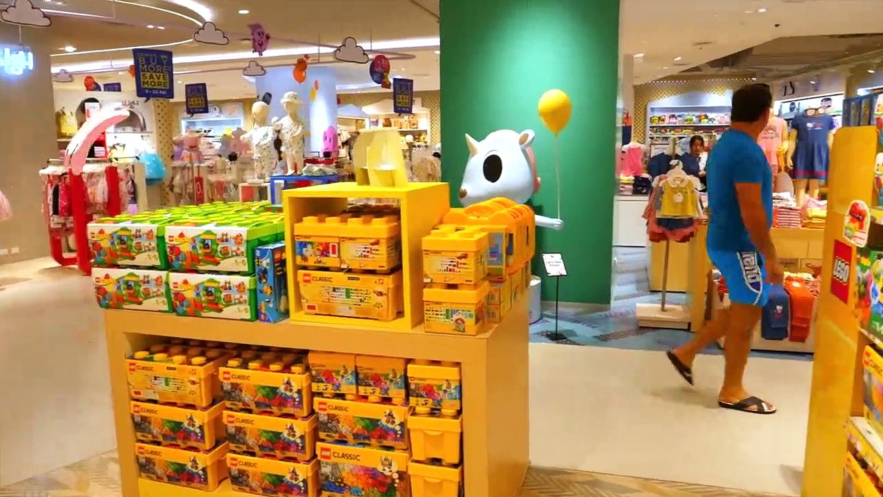 Nastya et papa de jouer à cache-cache et à la recherche pour vous amuser en famille jouer