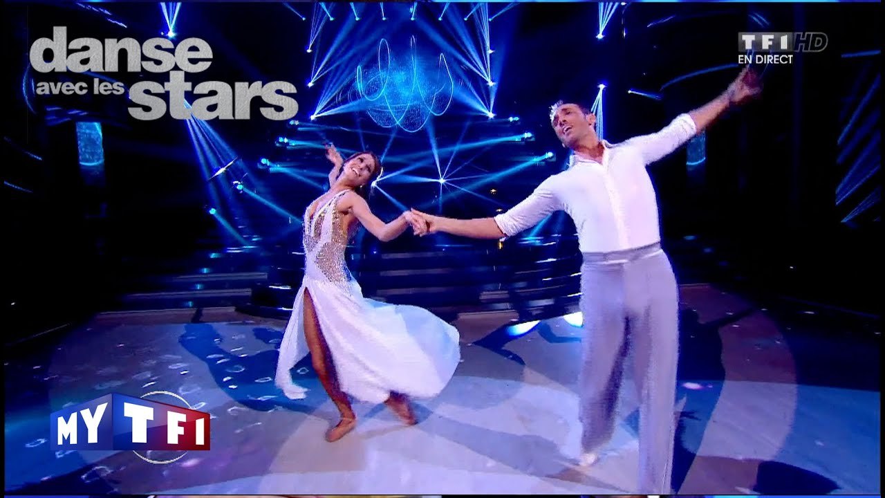DALS S04 - Un american smooth avec Laury Thilleman et Maxime sur "What a wonderful world" (C. Dion)