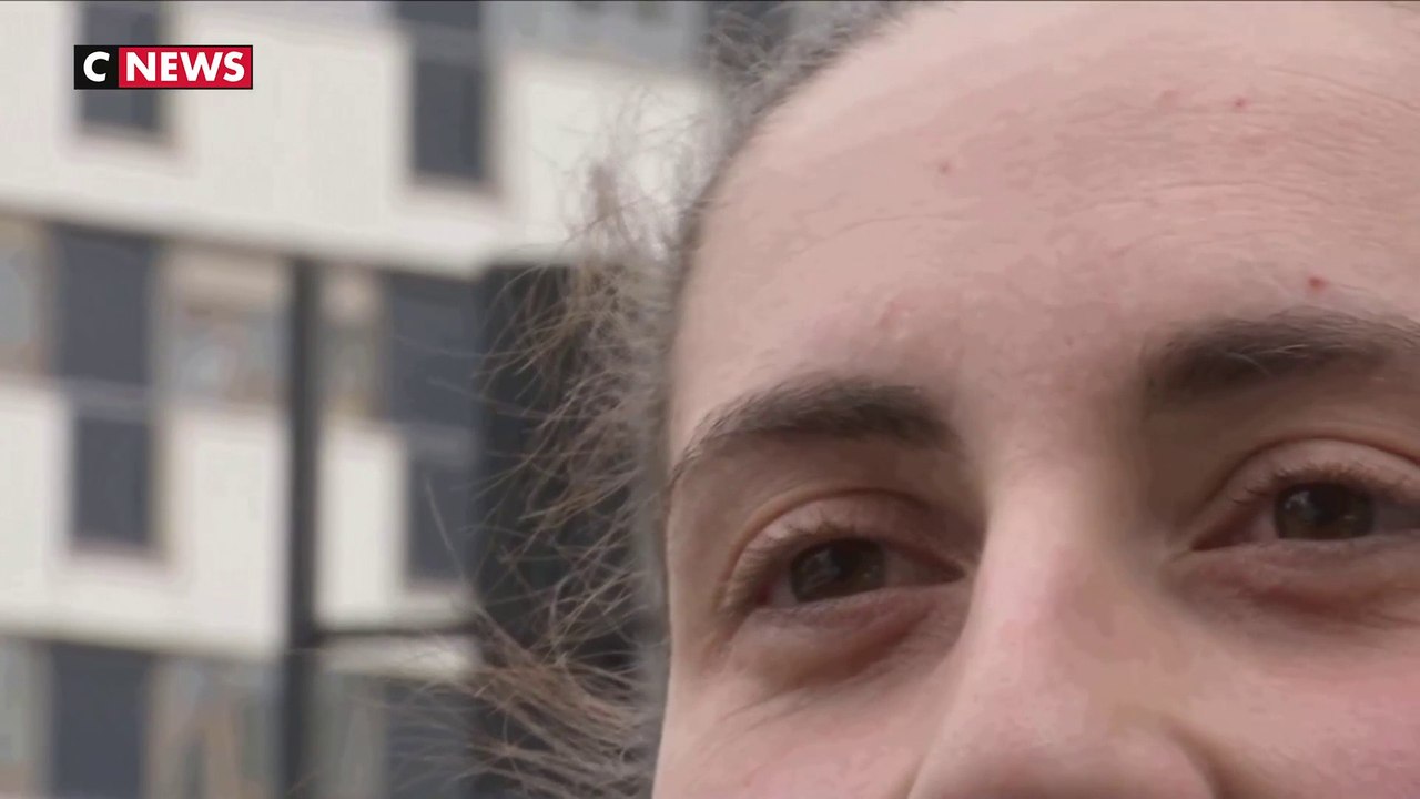 Buzyn a visité des urgences dans la nuit, recevra "la communauté des urgentistes" vendredi