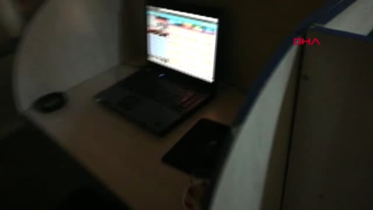 BURSA Polis müşteri gibi kumarhaneye girdi 'sanal tombala' oynayanları tespit etti