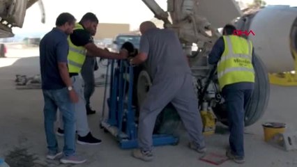 DHA DIŞ - Bahreyn'de dalış turizm için Boeing 747 batırıldı