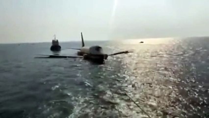 Un Boeing 747 plongé dans l'eau pour un parc d'attraction à Dive Bahrain
