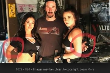 Keanu Reeves Is Being Praised for How He Takes Photos With Women