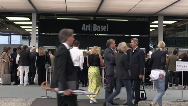 انطلاق معرض آرت بازل بدورته الخمسين وسط ضبابية في سوق الفنون
