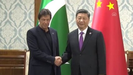 Pakistan Başbakanı Han, Çin Devlet Başkanı Şi Cinping ile görüştü - BİŞKEK
