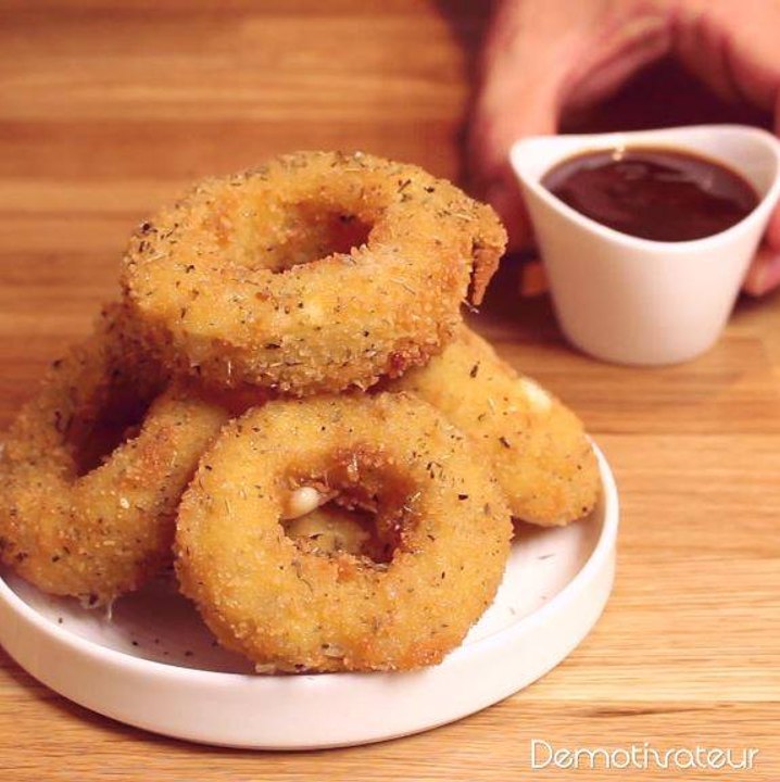 Onion rings mozzarella