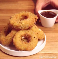 Onion rings mozzarella