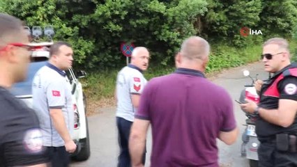 Balık tutarken kayalıklardan düşen yaşlı adam güçlükle kurtarıldı