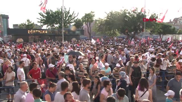 EKREM İMAMOĞLU ESENLER'DE MİTİNG DÜZENLEDİ