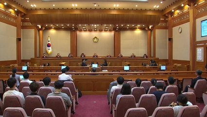 최저임금 인상 '위헌' 공방전..."기업 통제" vs. "자유 침해 아냐" / YTN