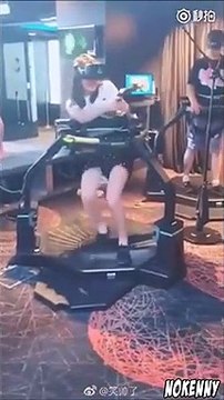 Elle se souviendra de sa 1ère expérience de réalité virtuelle sur un jeu de zombie