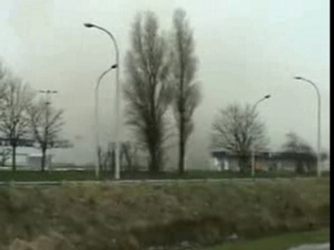 Explosion des 4 tours a calais